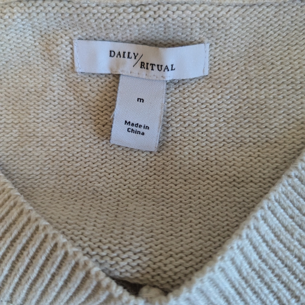 Daily Ritual sweater - Picture 3 of 4